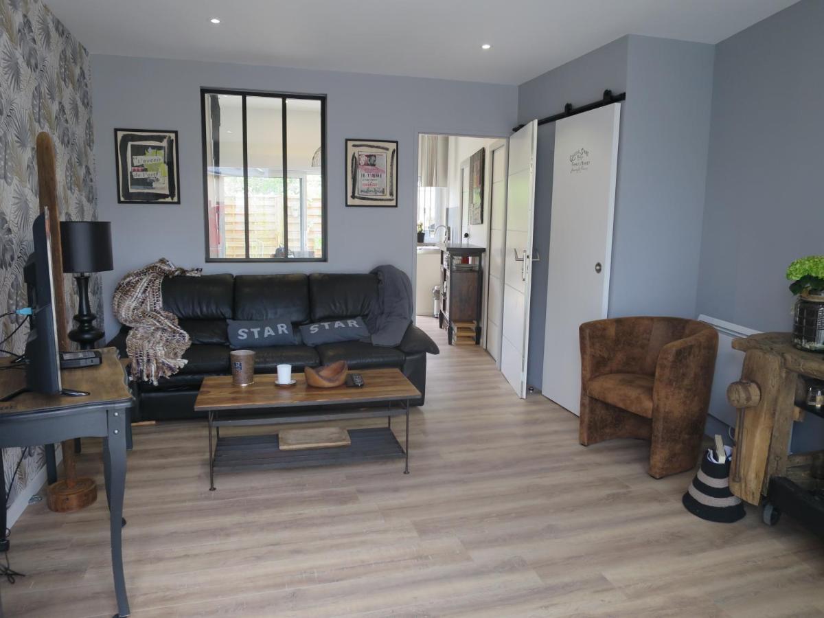 Duplex Contemporain Terrasse Exterieure Parking Leilighet Leves Eksteriør bilde