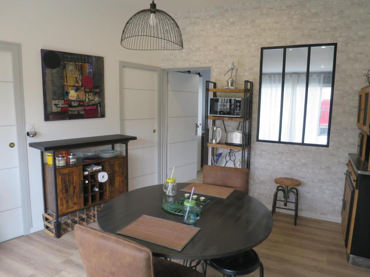 Duplex Contemporain Terrasse Exterieure Parking Leilighet Leves Eksteriør bilde